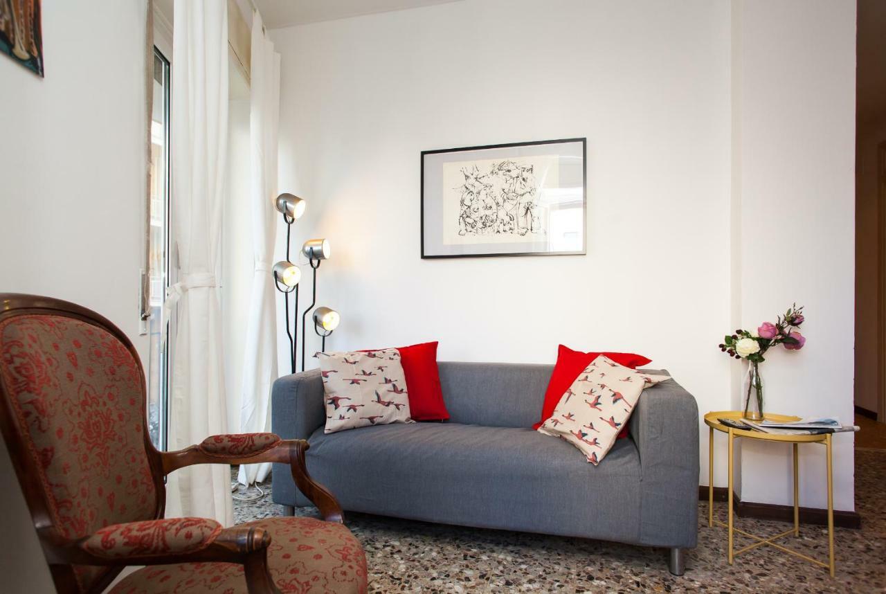 Casa Liberta - Downtown Modern Apartment With Airconditioning Sanremo Exterior foto