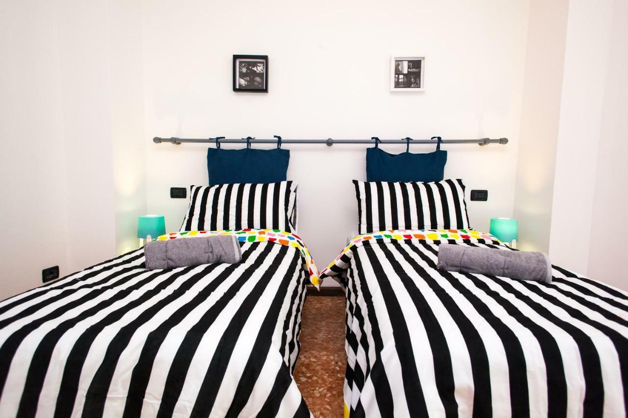 Casa Liberta - Downtown Modern Apartment With Airconditioning Sanremo Exterior foto