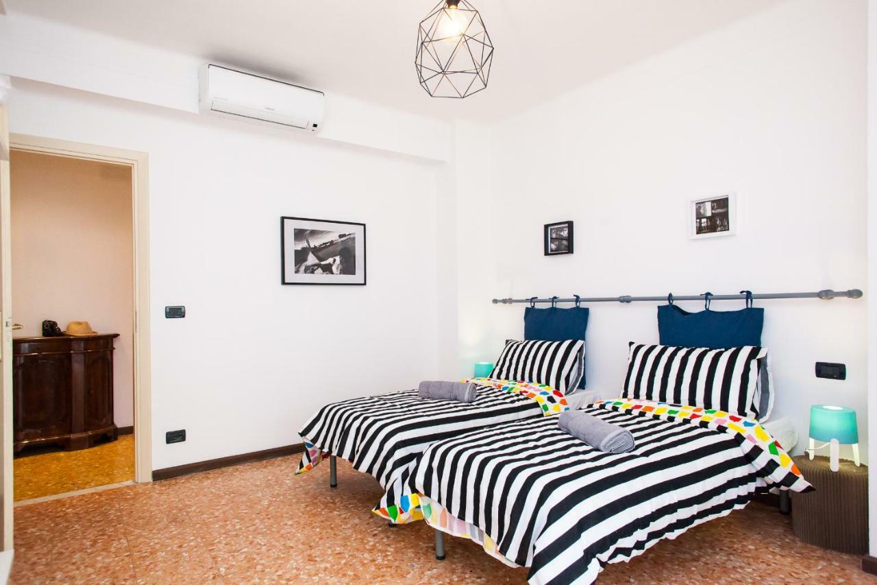 Casa Liberta - Downtown Modern Apartment With Airconditioning Sanremo Exterior foto