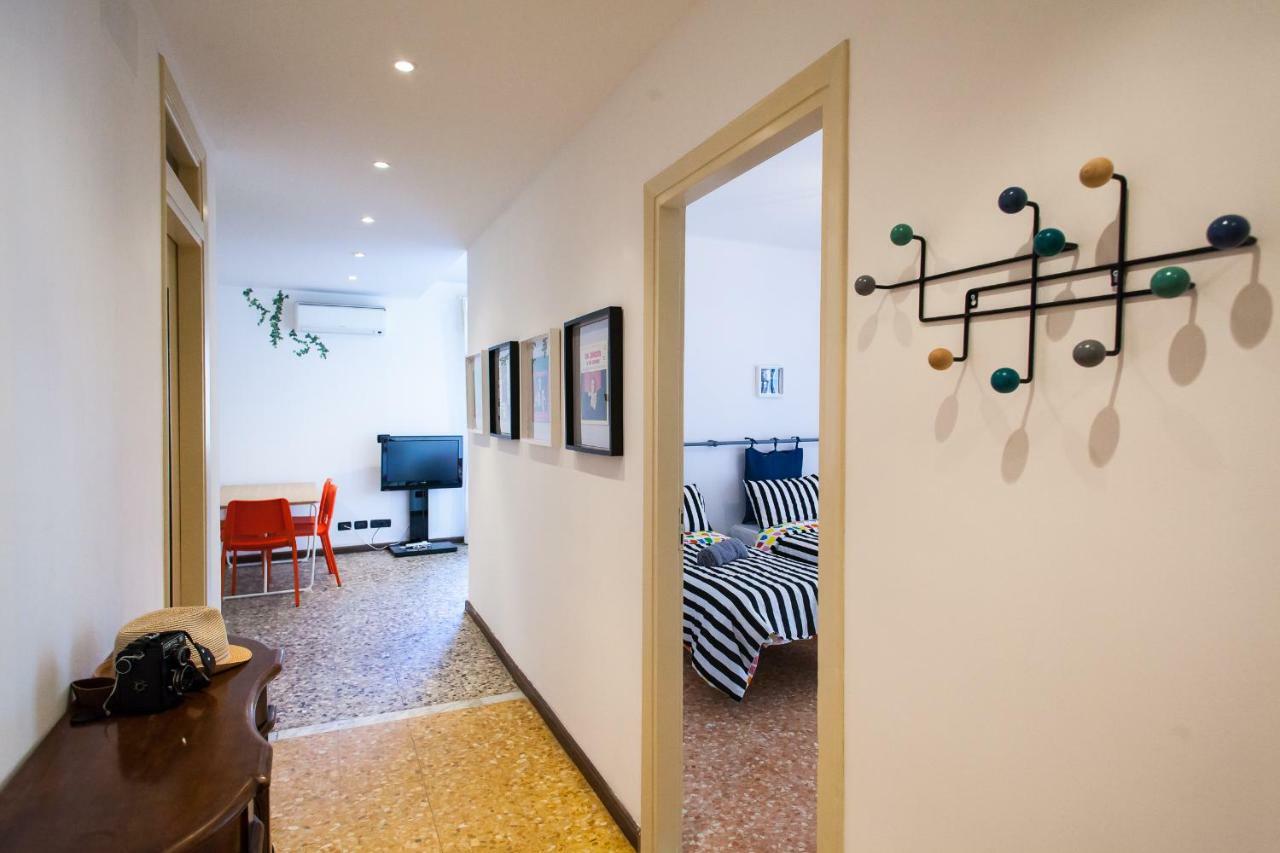 Casa Liberta - Downtown Modern Apartment With Airconditioning Sanremo Exterior foto